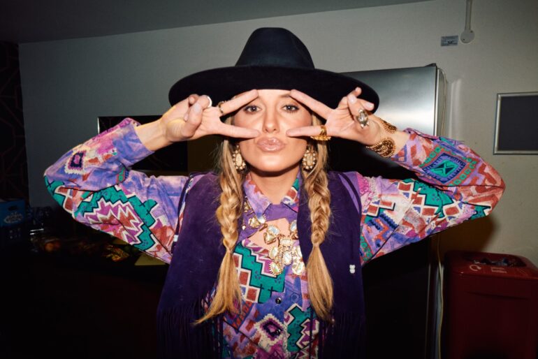 Lainey Wilson’s Netflix Documentary Reveals the Story Behind Her Rise in Keepin’ Country Cool